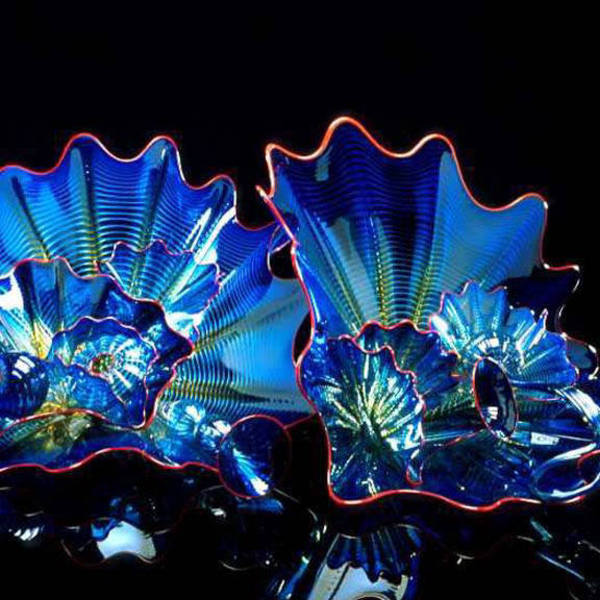 Dale chihuly vienna blue persian set with crimson lip wraps 199 1064 88